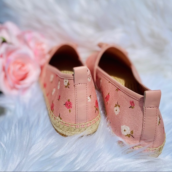 🆕️🌷 COACH ESPADRILLES PINK W FLORAL DESIGN NIB - Picture 6 of 8